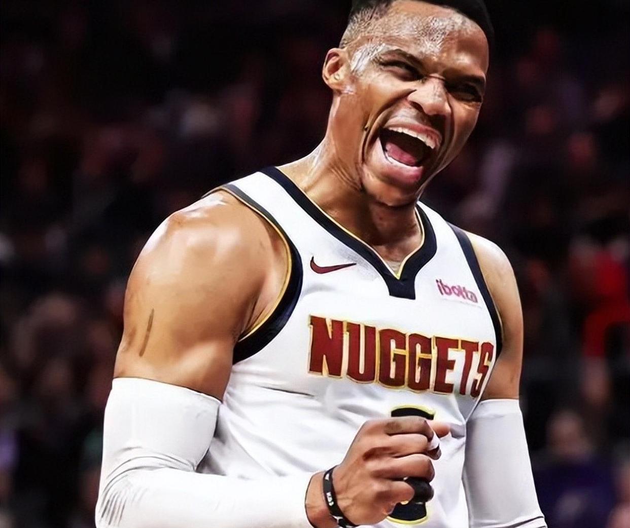 文班亚马大概率出战与雷霆比赛，他已参加多次5v5训练（文班亚马有望迎战雷霆，近期已多次参与5v5训练）