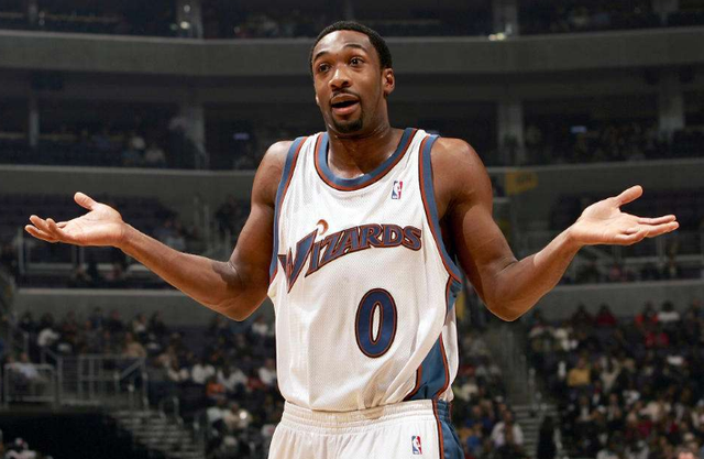 西甲前瞻比分预测：西班牙人VS巴列卡诺，维拉，伯恩茅斯全部拿下！（西甲前瞻与比分看点：西班牙人战巴列卡诺，维拉与伯恩茅斯有望齐取三分）