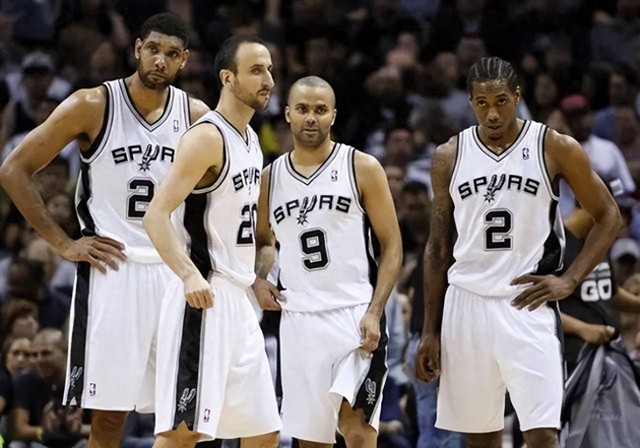 客战塞尔塔戴帽，莱万巴萨生涯第4次上演帽子戏法（莱万客场对塞尔塔上演帽子戏法，巴萨生涯第4次戴帽）